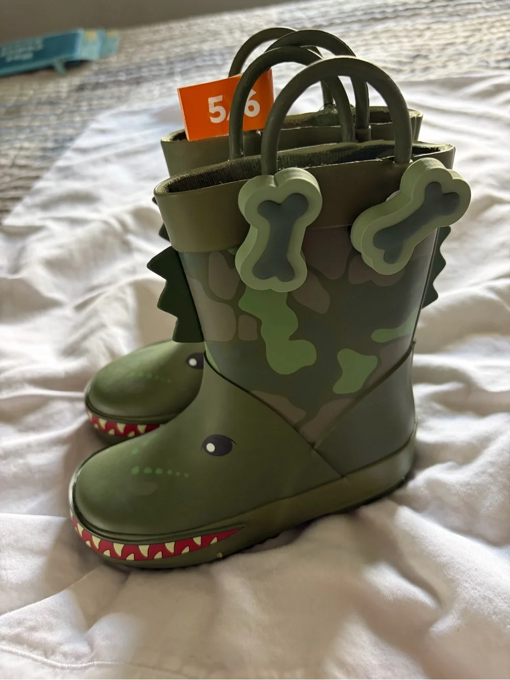Kids' Green Camo Dino Rain Boots with Bone Charm